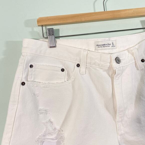 Abercrombie & Fitch Women White Distressed Mid Rise Boyfriend Shorts Size 12 - Picture 5 of 7